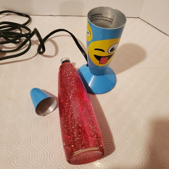 Emoticon Glitter Lava Lamp EUC - Picture 3 of 5